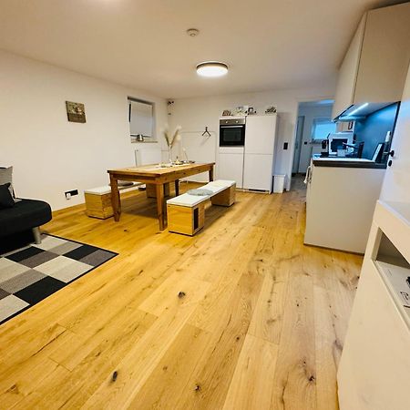 Ferien- Und Business Apartment Cadolzburg ภายนอก รูปภาพ