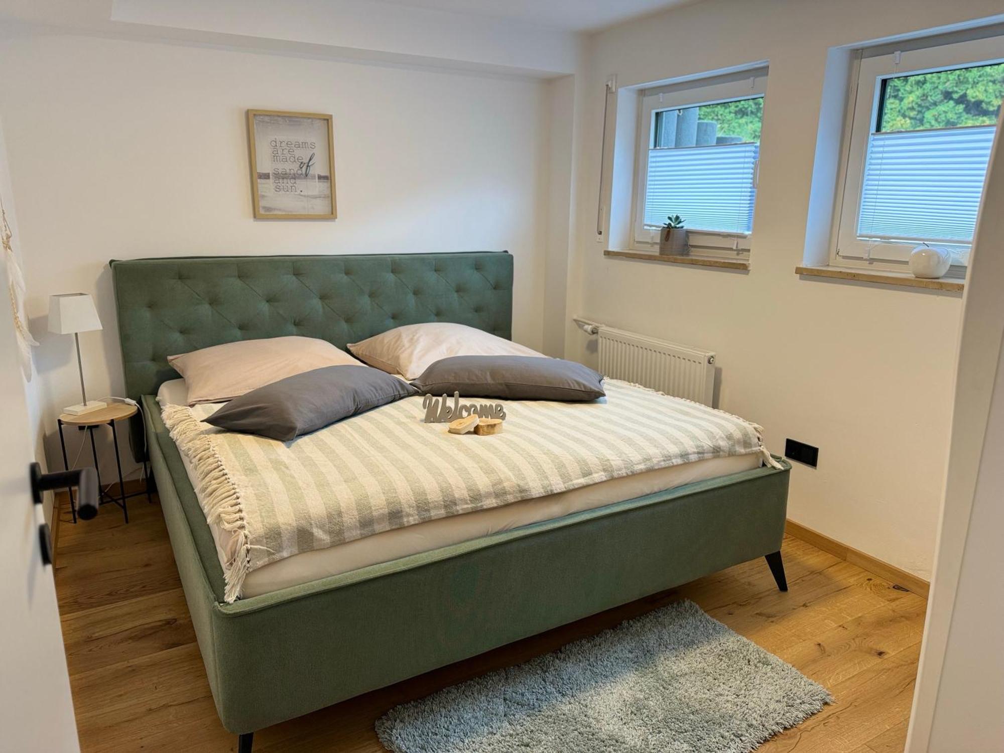 Ferien- Und Business Apartment Cadolzburg ภายนอก รูปภาพ